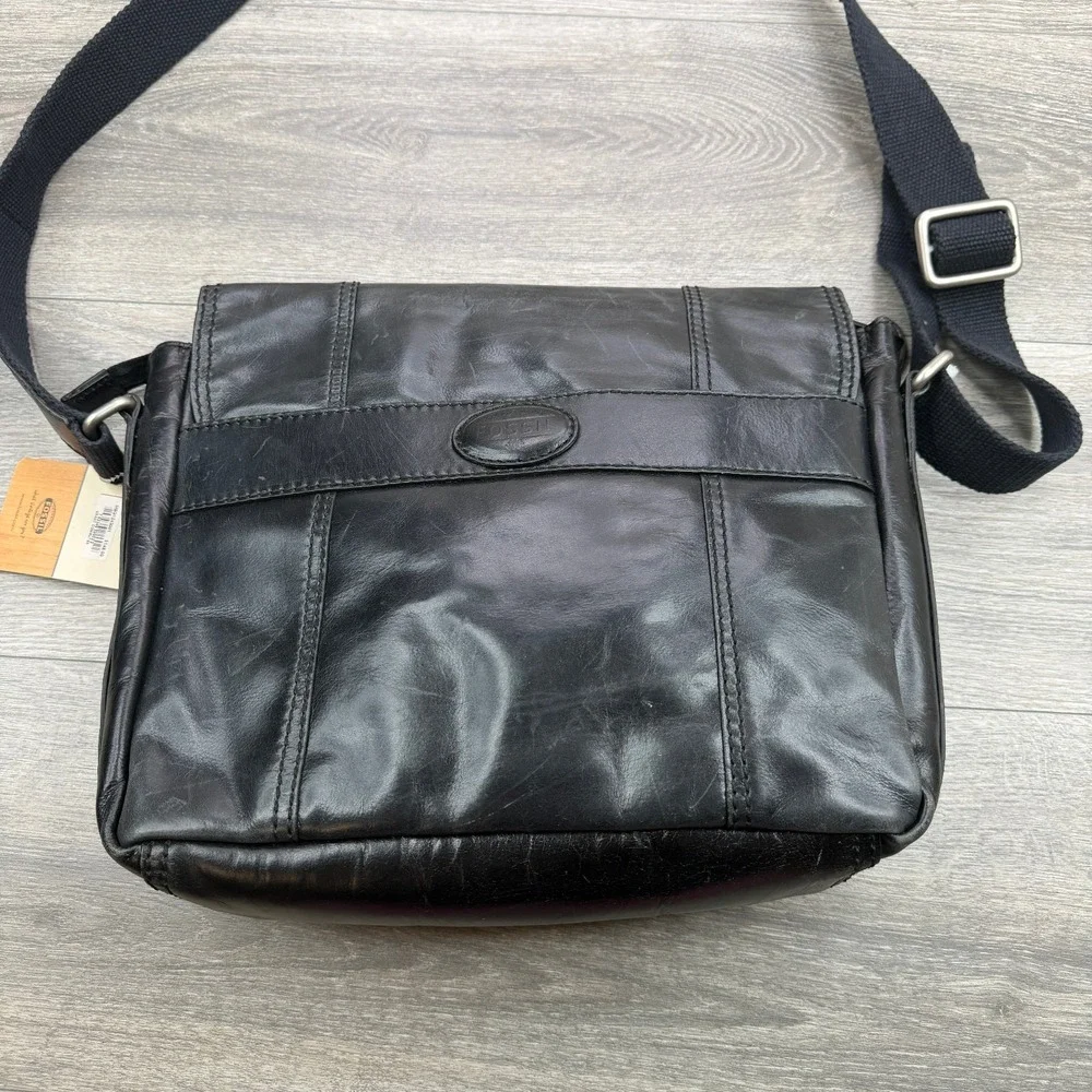 Fossil Grant Commuter Messenger Bag MBG1243001 Black Leather Shoulder Crossbody